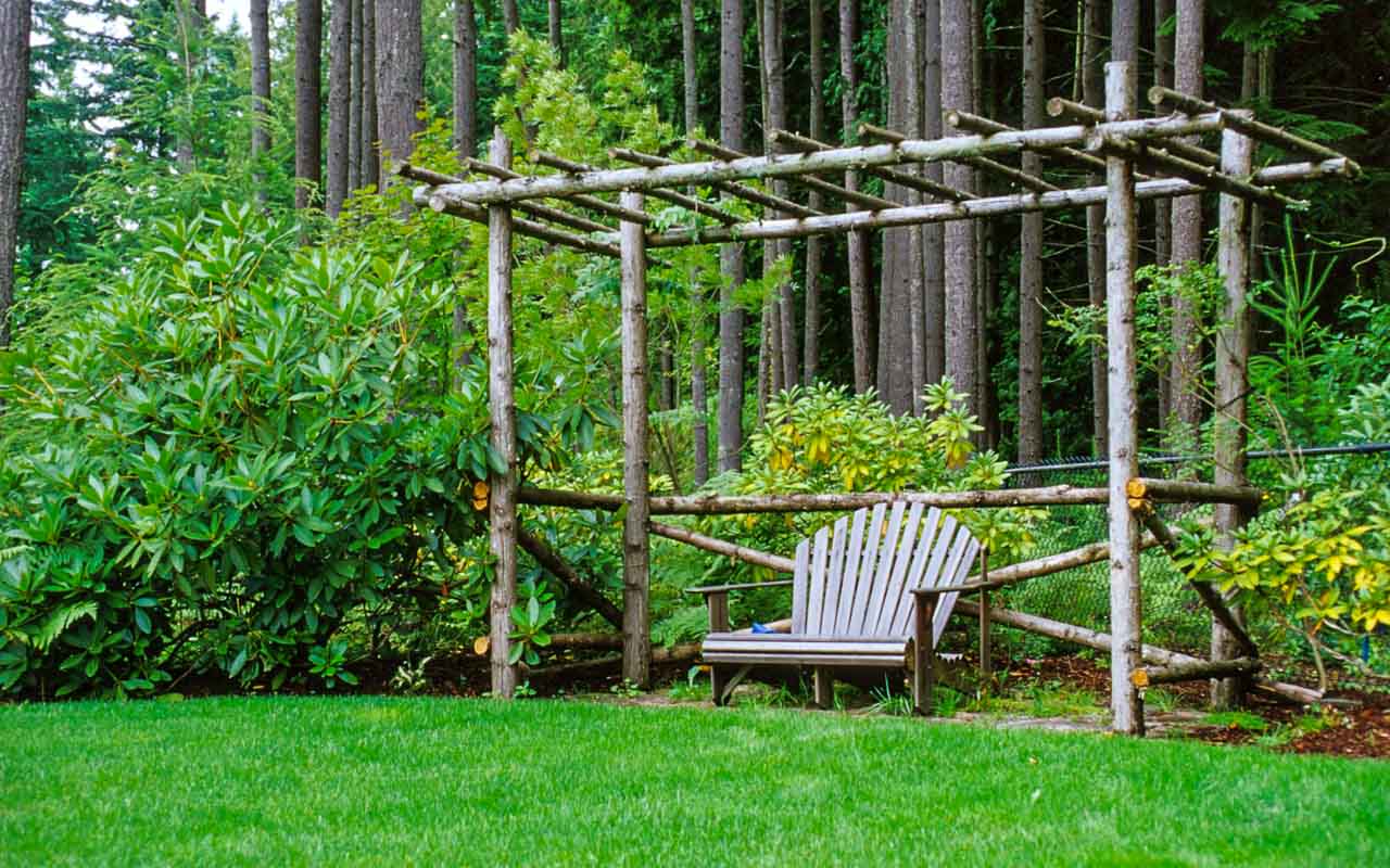Privacy Structure Installation Bothell